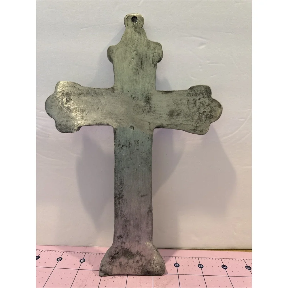 Fine Decorated Pewter Cross Wall Mounted‎ 7